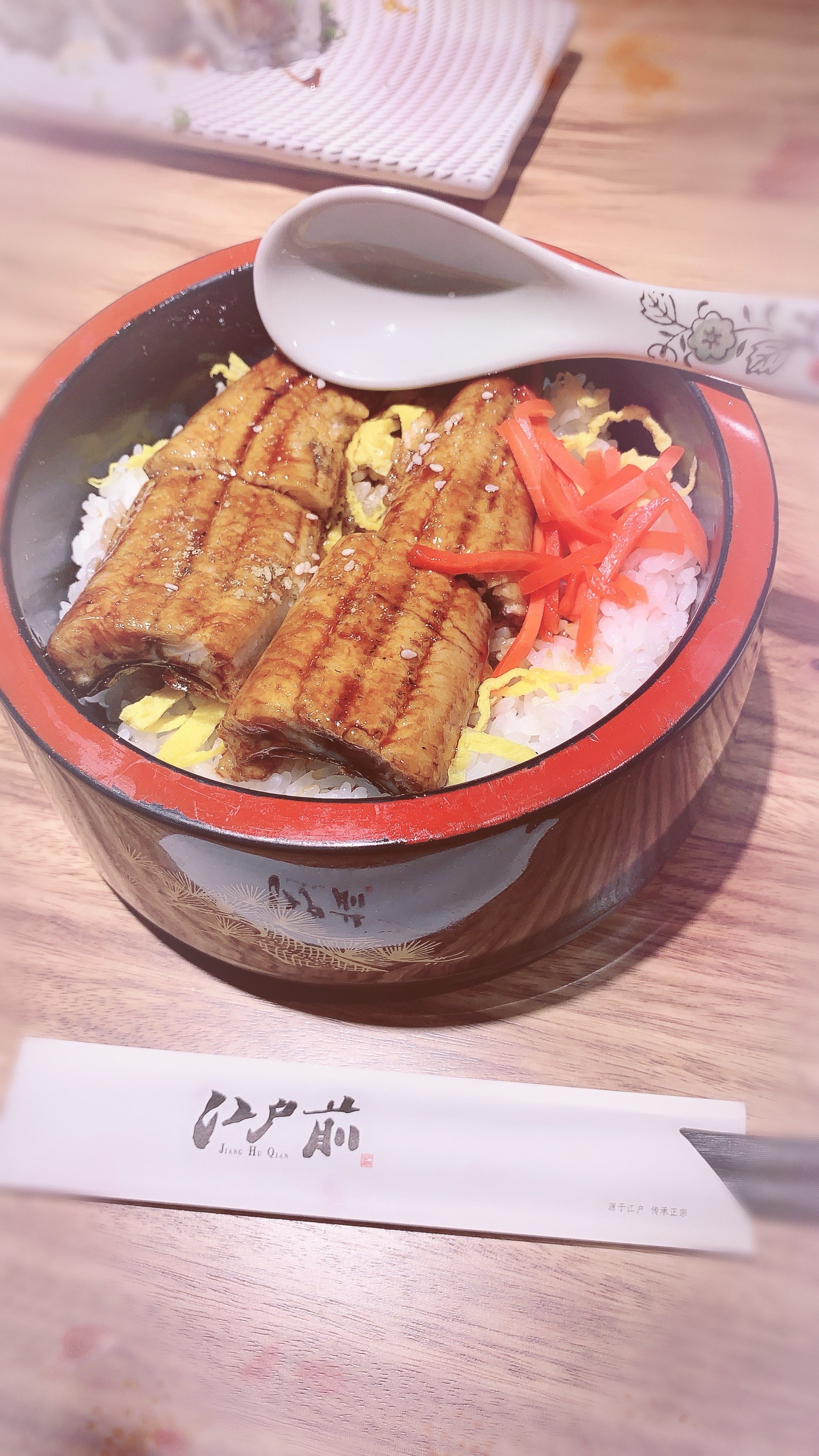 如何制作适合办公室午餐的寿司卷