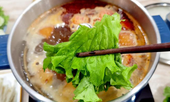 火锅中生菜的处理与搭配建议